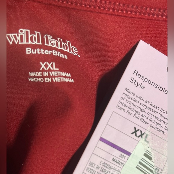 NWT Wild Fable Butterbliss Super Soft Cropped Cardigan Game Day Maroon Red - XXL - Picture 4 of 5